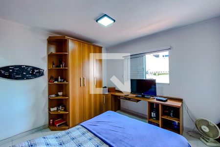 Casa à venda com 70m², 2 quartos e 2 vagasQuarto 2 - Suíte