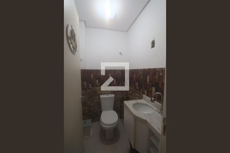 Casa de condomínio à venda com 151m², 3 quartos e 2 vagasLavabo