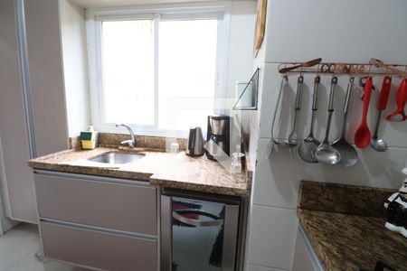 Casa de condomínio à venda com 151m², 3 quartos e 2 vagasCozinha