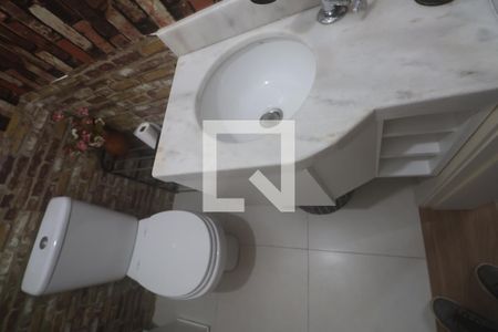 Casa de condomínio à venda com 151m², 3 quartos e 2 vagasLavabo