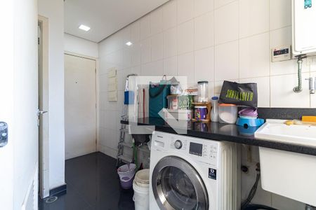 Apartamento para alugar com 241m², 3 quartos e 3 vagas Apartamento para alugar com 241m², 3 quartos e 3 vagasLavanderia