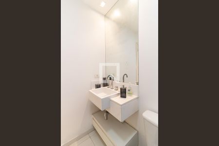 Apartamento para alugar com 241m², 3 quartos e 3 vagas Apartamento para alugar com 241m², 3 quartos e 3 vagasBanheiro 2 da Suíte 1