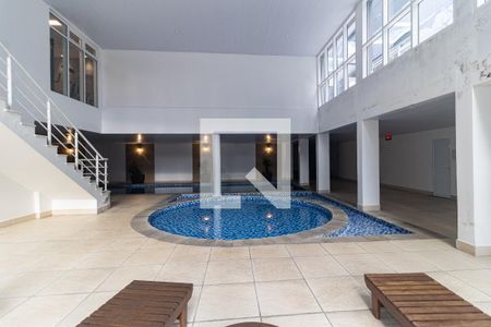 Apartamento para alugar com 241m², 3 quartos e 3 vagas Apartamento para alugar com 241m², 3 quartos e 3 vagasPiscina Coberta