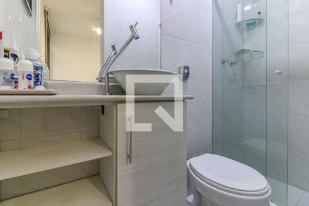 Apartamento à venda com 200m², 4 quartos e 3 vagas Apartamento à venda com 200m², 4 quartos e 3 vagasSuíte 3 - Banheiro