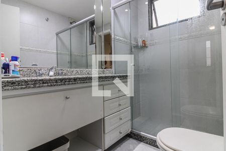 Apartamento à venda com 200m², 4 quartos e 3 vagas Apartamento à venda com 200m², 4 quartos e 3 vagasSuíte 4 - Banheiro