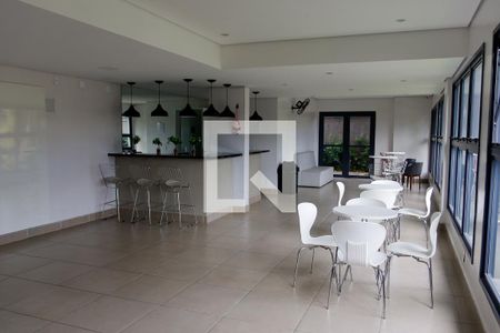 Apartamento à venda com 52m², 2 quartos e 1 vaga Apartamento à venda com 52m², 2 quartos e 1 vagaÁrea comum - Salão de festas