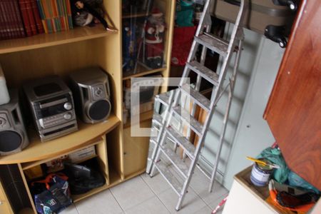 Casa à venda com 120m², 3 quartos e 2 vagasQuarto de Serviço