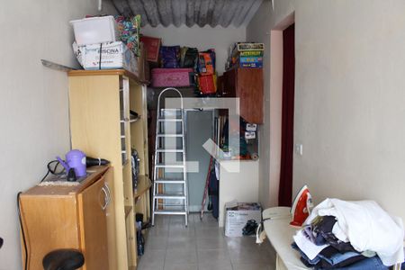 Casa à venda com 120m², 3 quartos e 2 vagasQuarto de Serviço