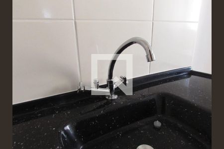 Cozinha de apartamento para alugar com 2 quartos, 42m² em Parque Arariba, São Paulo