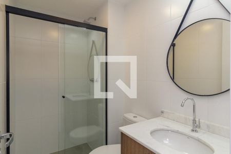 Banheiro de kitnet/studio para alugar com 1 quarto, 27m² em Vila Buarque, São Paulo