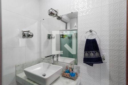 Apartamento à venda com 70m², 2 quartos e 1 vagaBanheiro social