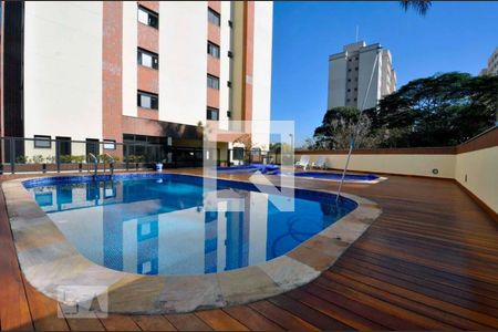 Apartamento à venda com 57m², 2 quartos e 1 vaga Apartamento à venda com 57m², 2 quartos e 1 vagaÁrea comum - Piscina