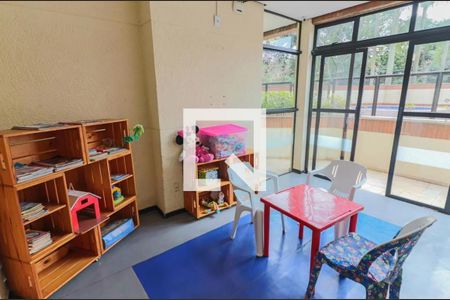 Apartamento à venda com 57m², 2 quartos e 1 vaga Apartamento à venda com 57m², 2 quartos e 1 vagaÁrea comum - Brinquedoteca