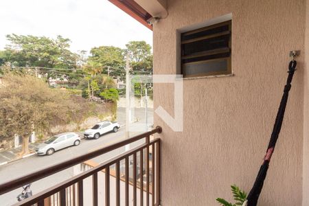 Casa à venda com 220m², 3 quartos e 4 vagas Casa à venda com 220m², 3 quartos e 4 vagasQuarto 3