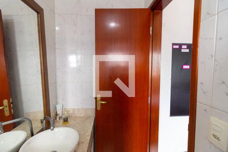 Casa à venda com 220m², 3 quartos e 4 vagas Casa à venda com 220m², 3 quartos e 4 vagasQuarto 1