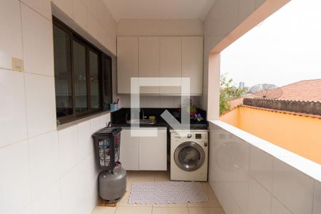 Casa à venda com 220m², 3 quartos e 4 vagas Casa à venda com 220m², 3 quartos e 4 vagasÁrea de Serviço