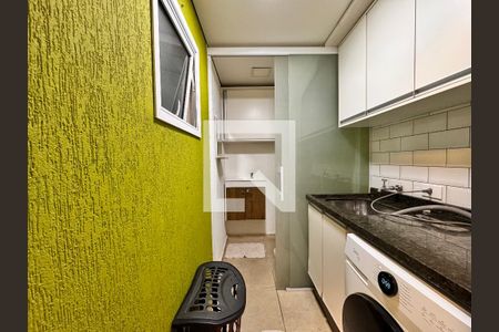 Apartamento à venda com 110m², 3 quartos e 1 vaga Apartamento à venda com 110m², 3 quartos e 1 vagaLavanderia