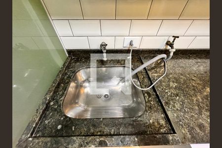 Apartamento à venda com 110m², 3 quartos e 1 vaga Apartamento à venda com 110m², 3 quartos e 1 vagaLavanderia