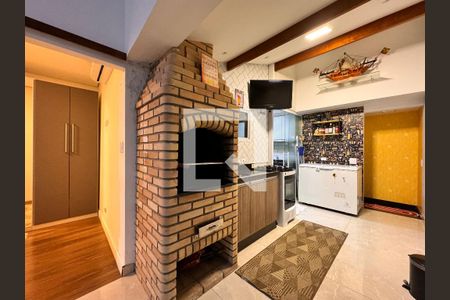 Apartamento à venda com 110m², 3 quartos e 1 vaga Apartamento à venda com 110m², 3 quartos e 1 vagaCobertura