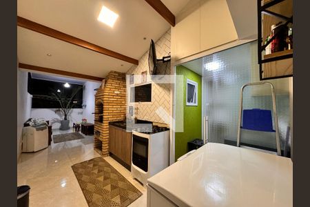 Apartamento à venda com 110m², 3 quartos e 1 vaga Apartamento à venda com 110m², 3 quartos e 1 vagaCobertura