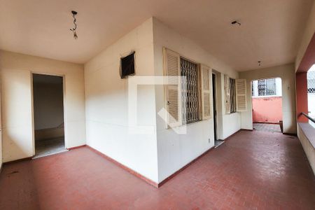 Casa à venda com 630m², 5 quartos e 6 vagasSacada do Quarto 3