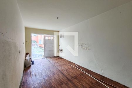 Casa à venda com 630m², 5 quartos e 6 vagasPorão