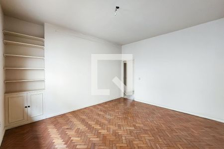 Casa à venda com 630m², 5 quartos e 6 vagasQuarto 2