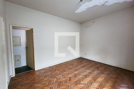 Casa à venda com 630m², 5 quartos e 6 vagasSuíte 1