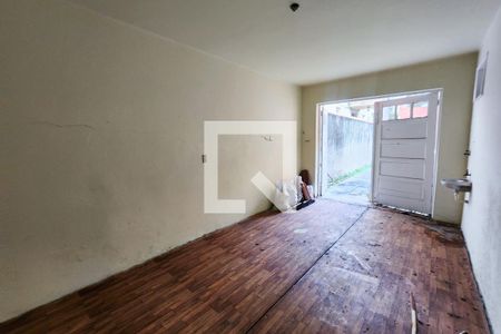 Casa à venda com 630m², 5 quartos e 6 vagasPorão