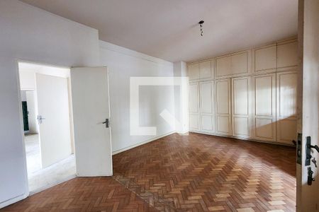 Casa à venda com 630m², 5 quartos e 6 vagasQuarto 3