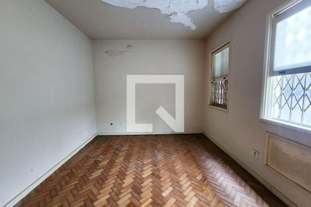 Casa à venda com 630m², 5 quartos e 6 vagasSuíte 1