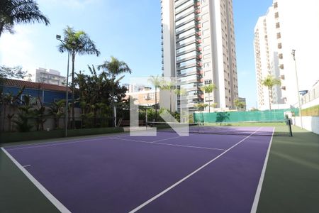 Apartamento à venda com 250m², 4 quartos e 4 vagasÁrea comum - Quadra de Tênis