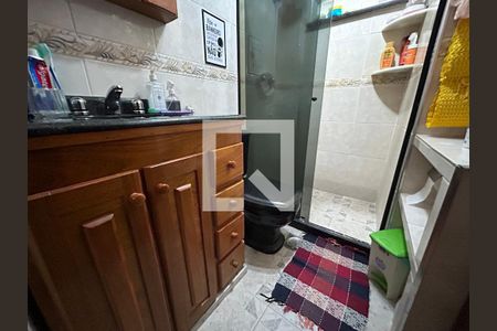 Apartamento à venda com 76m², 2 quartos e 1 vagaBanheiro