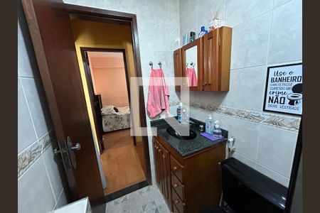 Apartamento à venda com 76m², 2 quartos e 1 vagaBanheiro