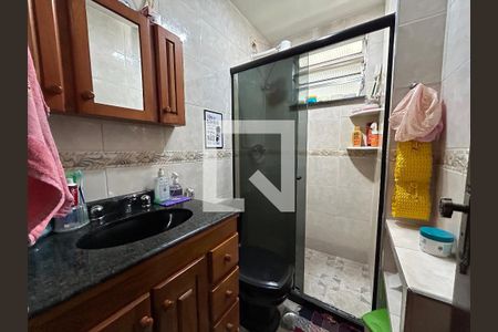 Apartamento à venda com 76m², 2 quartos e 1 vagaBanheiro