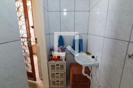 Casa à venda com 250m², 4 quartos e 1 vagaBanheiro de Serviço