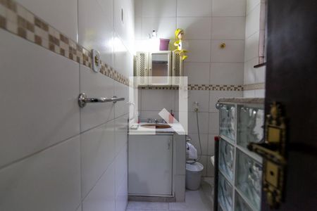 Casa à venda com 250m², 4 quartos e 1 vagaBanheiro da Suíte 1