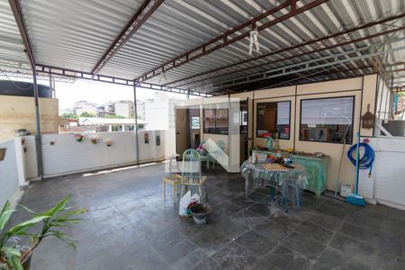 Casa à venda com 250m², 4 quartos e 1 vagaTerraço