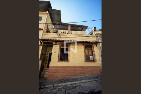 Casa à venda com 250m², 4 quartos e 1 vagaFachada