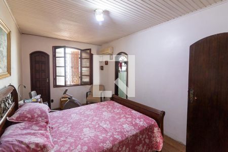 Casa à venda com 250m², 4 quartos e 1 vagaSuíte 2