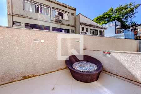 Apartamento à venda com 37m², 1 quarto e 1 vagaÁrea comum