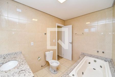 Casa de condomínio à venda com 161m², 3 quartos e 1 vagaBanheiro da Suíte