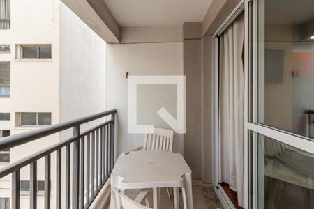 Studio para alugar com 40m², 1 quarto e 1 vaga Studio para alugar com 40m², 1 quarto e 1 vagaVaranda