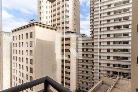 Studio para alugar com 40m², 1 quarto e 1 vaga Studio para alugar com 40m², 1 quarto e 1 vagaVaranda - Vista