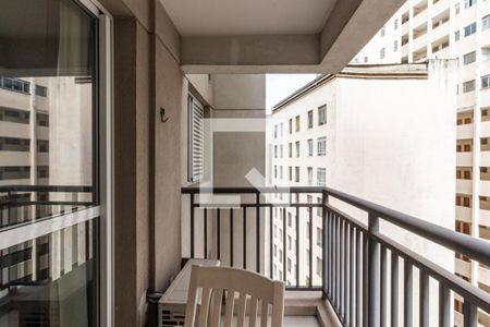 Studio para alugar com 40m², 1 quarto e 1 vaga Studio para alugar com 40m², 1 quarto e 1 vagaVaranda