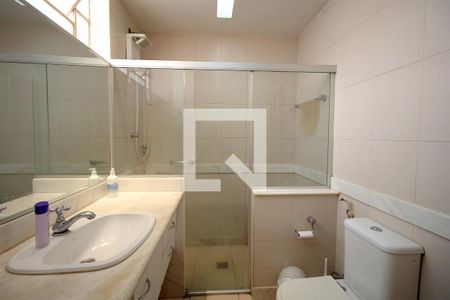 Casa à venda com 350m², 6 quartos e 2 vagasBanheiro