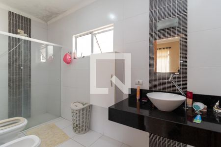 Casa à venda com 380m², 4 quartos e 2 vagasBanheiro 3