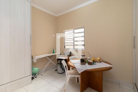 Casa à venda com 380m², 4 quartos e 2 vagasDespensa
