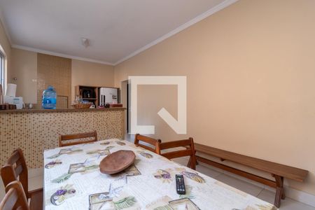 Casa à venda com 380m², 4 quartos e 2 vagasCopa