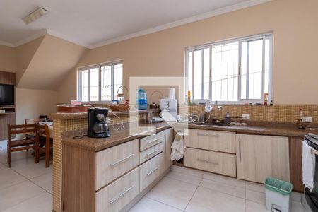 Casa à venda com 380m², 4 quartos e 2 vagasCozinha